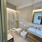 Pensión Avenue 4*