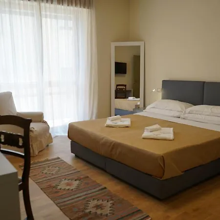 Avenue 4*