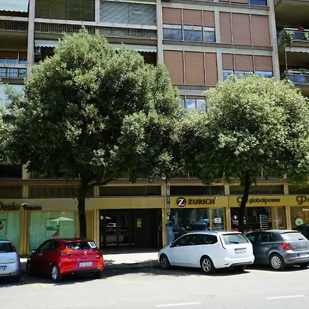 Avenue Πανσιόν 3*