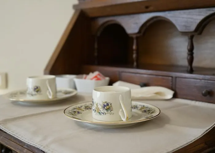 Avenue בית הארחה 4*